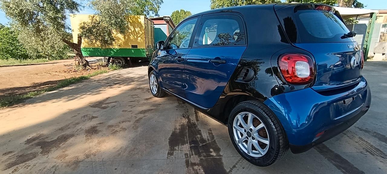 Smart ForFour 1.0 Passion NEOPATENTATI