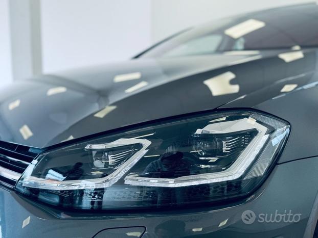 VOLKSWAGEN Golf 1.5 TSI 150 CV - Highline R-Line