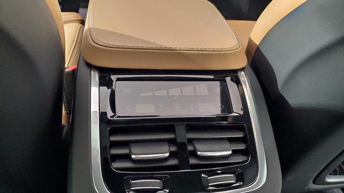 VOLVO Xc90 B5 Mild Hybrid Awd Automatico 7 Posti Ultimate Bright