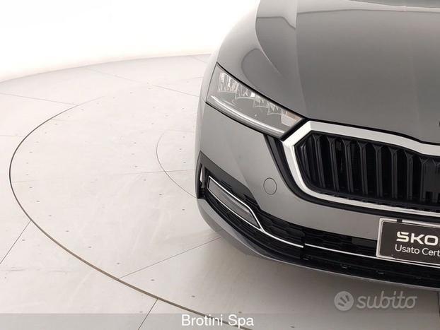 Skoda Octavia 1.5 e-TEC DSG Wagon Ambition