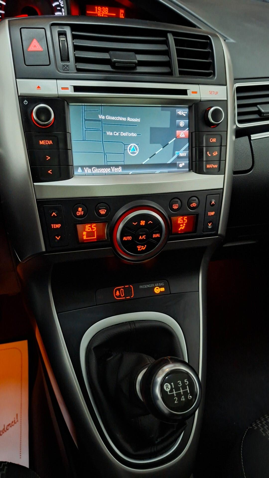 TOYOTA VERSO 2014 1.6DIESEL 7POSTI TETTO PANORAMICO