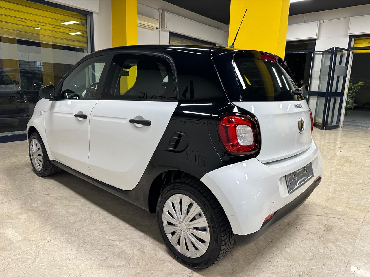 Smart ForFour 70 1.0 Passion
