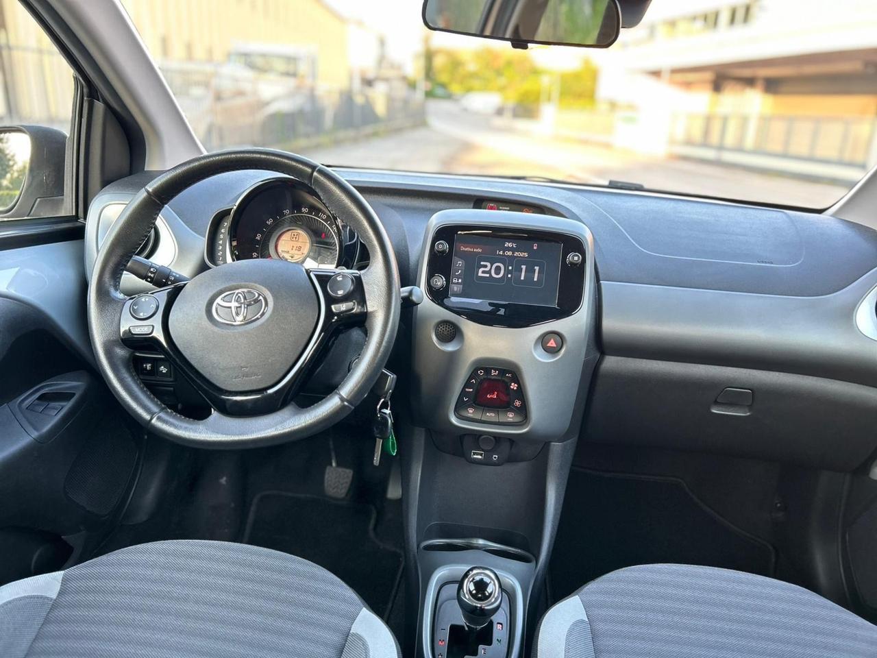 Toyota Aygo Connect 1.0 VVT-i 72 CV 5 porte x-clusiv MMT*SOLO 38000KM*CAMBIO AUTOMATICO*
