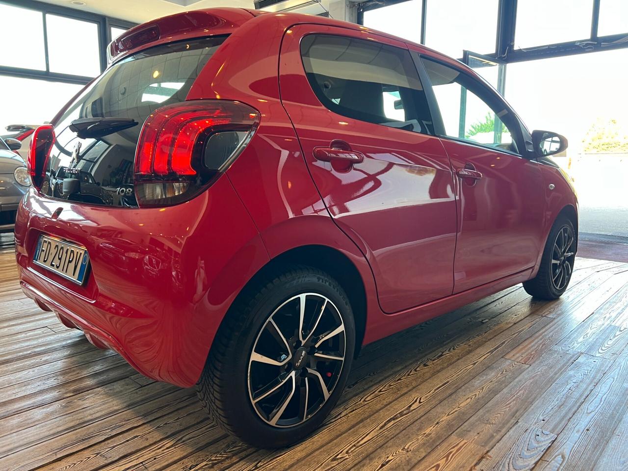 Peugeot 108/UNICA PROP/GARANZIA