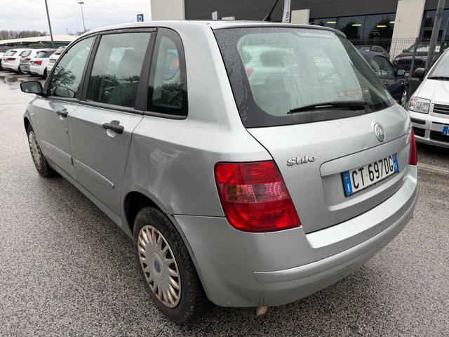 FIAT Stilo 1.4i 16V 5p Active senza nessun lavoro da fare