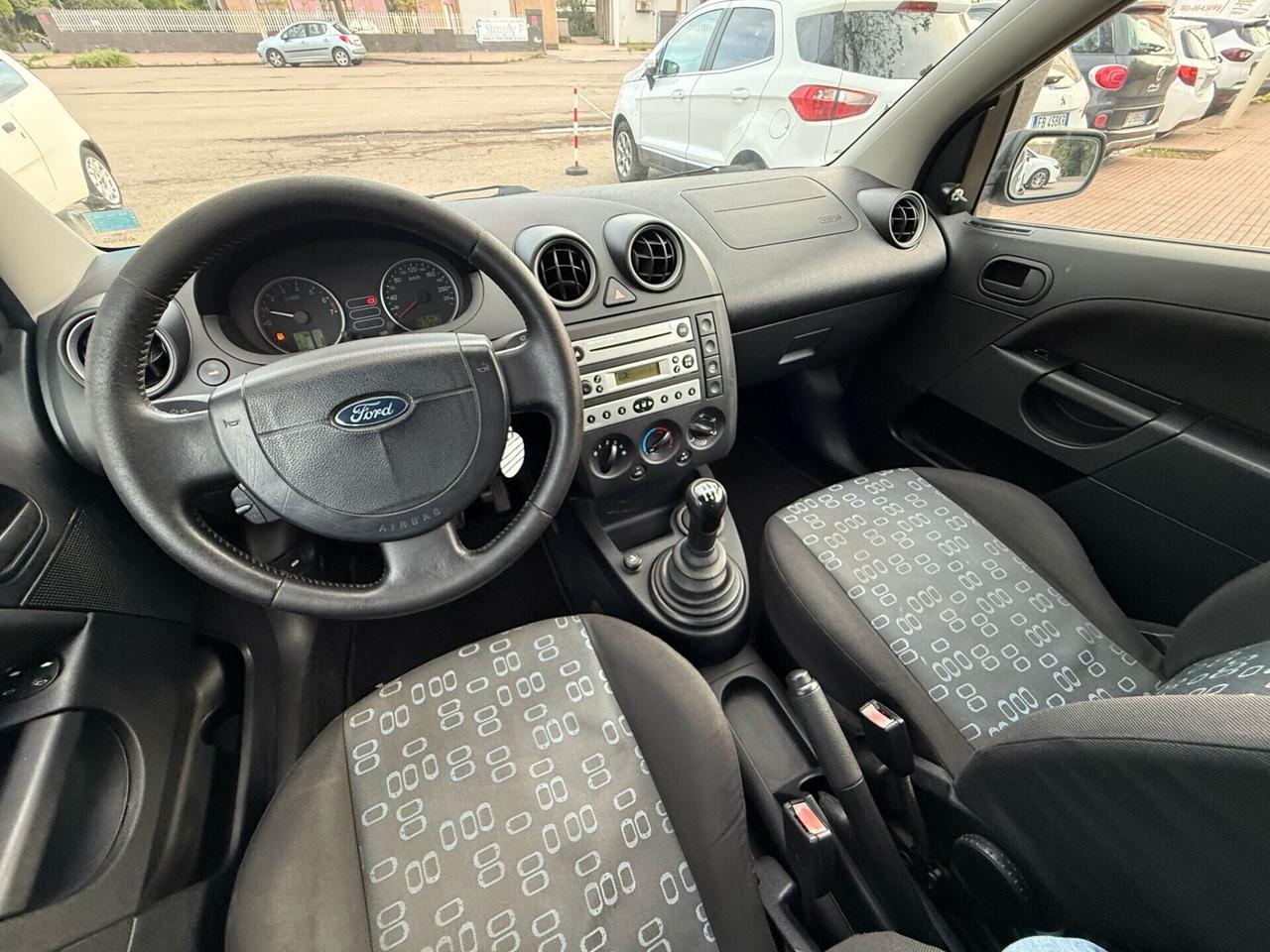 Ford Fiesta 1.2 16V 3p. Zetec