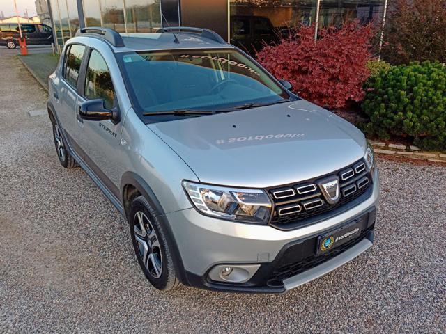 DACIA Sandero Stepway 1.0 GPL 15th Anniversary