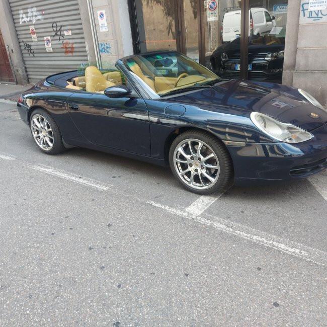 Porsche 911 Carrera cat Cabriolet 996