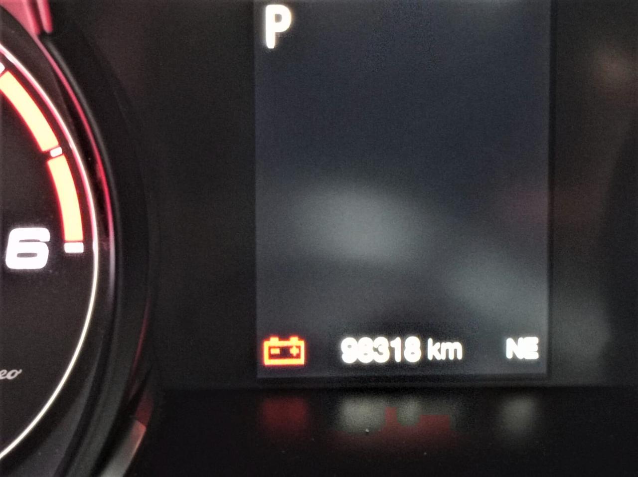 Alfa Romeo Stelvio 2.2 Turbodiesel 180 CV AT8 RWD Business