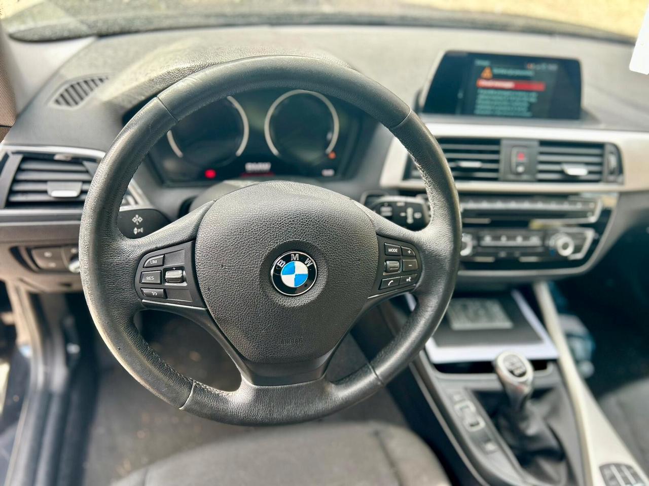 Bmw 116 116d 5p. Efficient Dynamics Urban