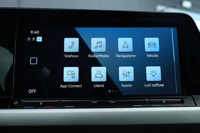 VOLKSWAGEN Golf 1.0 eTSI EVO DSG Life