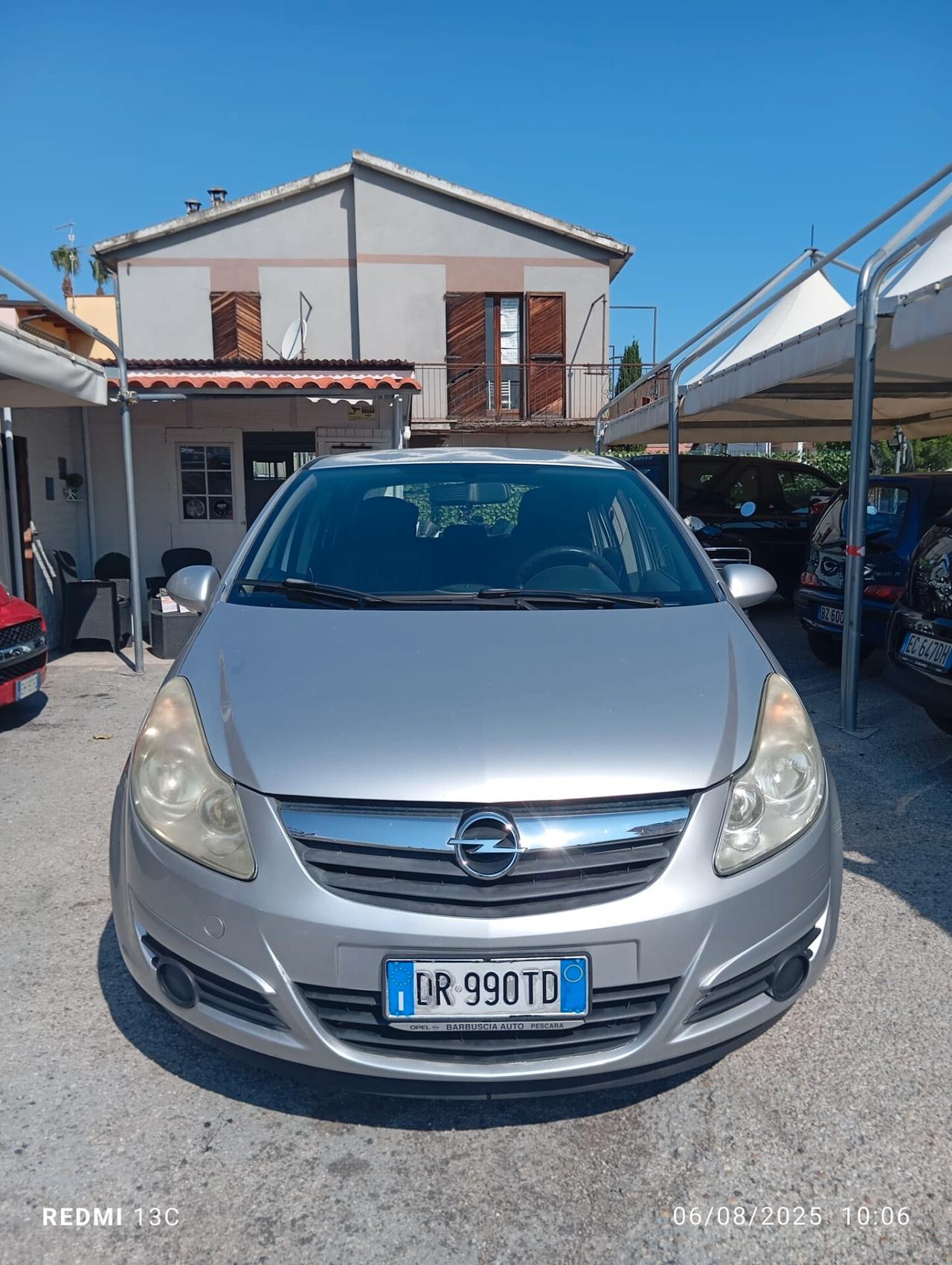 Opel Corsa 1.2 5 porte Cosmo
