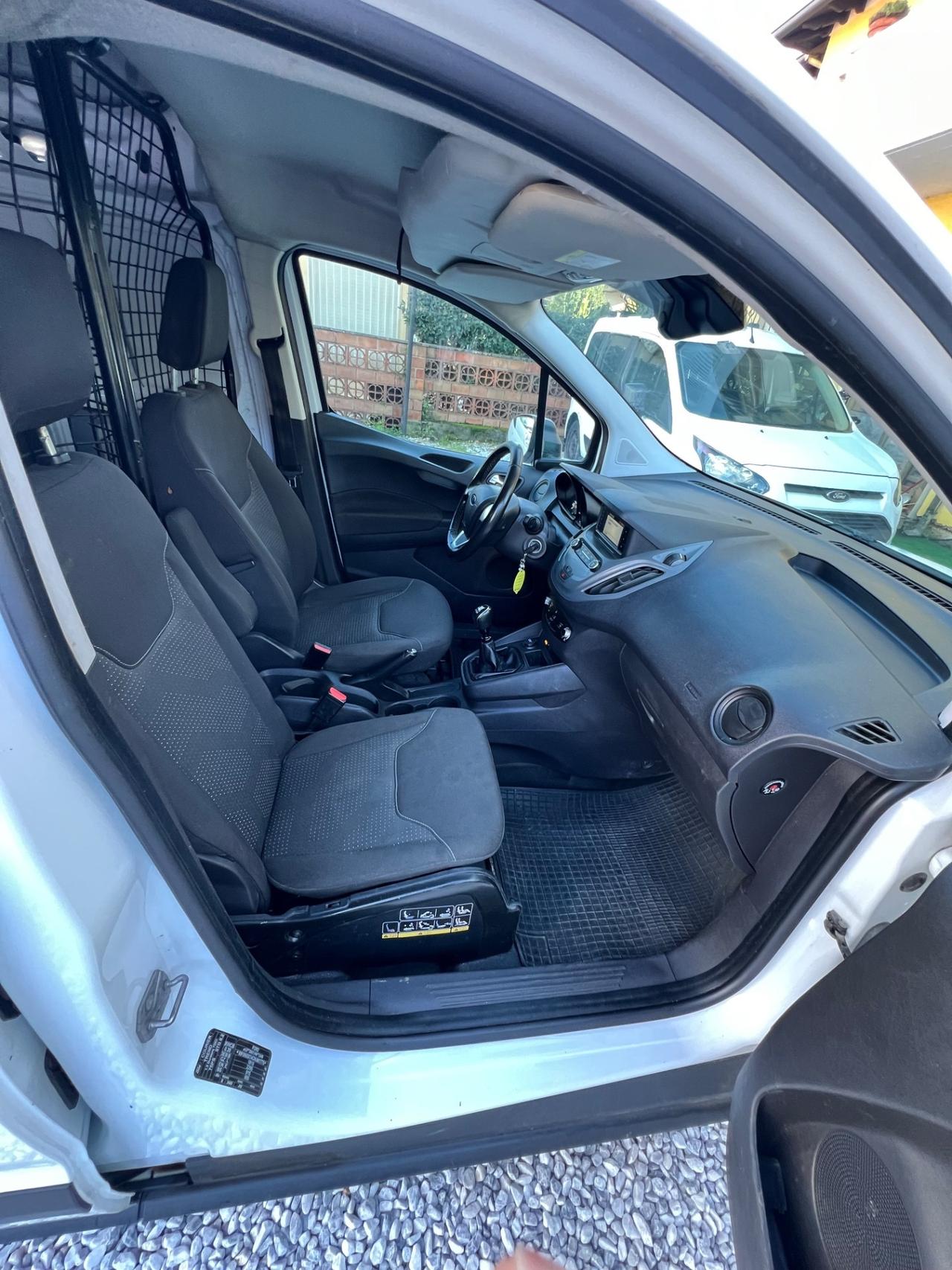 Ford 1.5 D 10500 PIU IVA