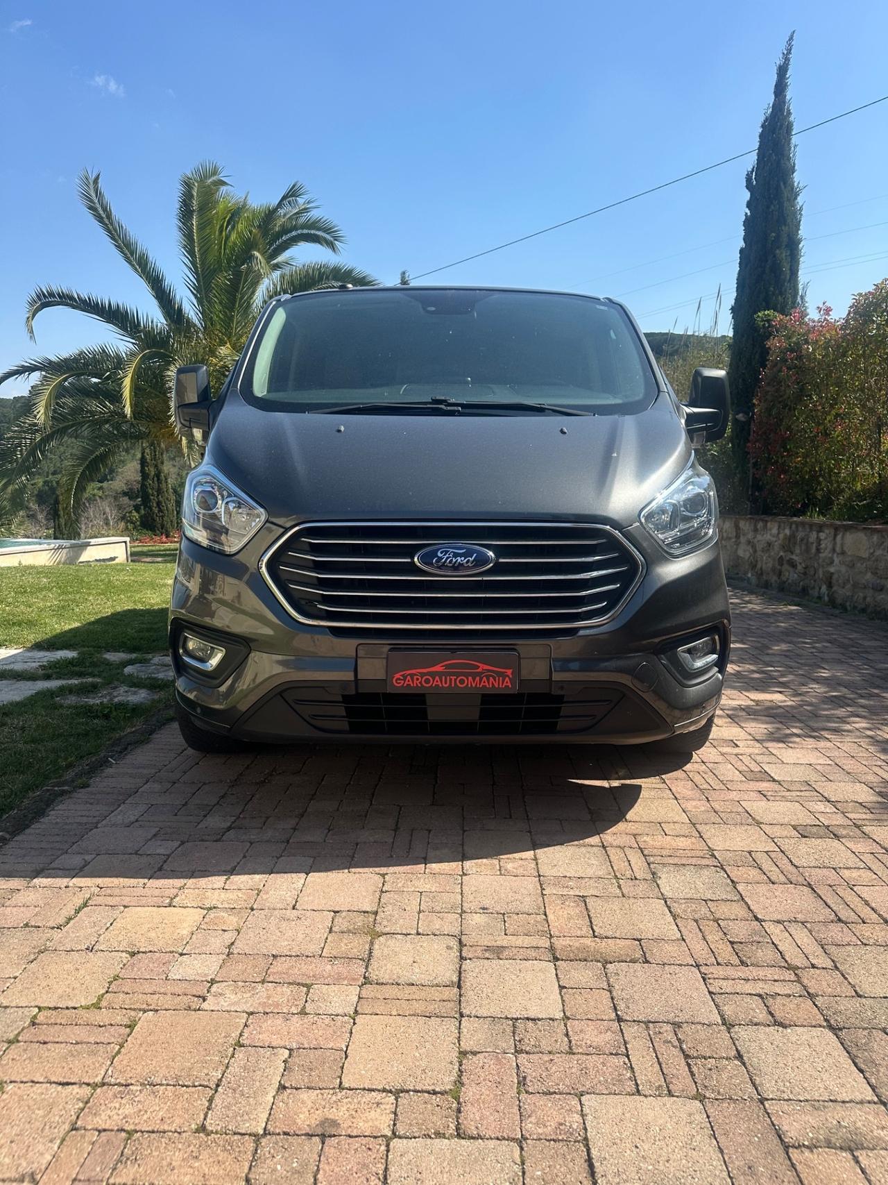 Ford Tourneo Custom 310 2.0 TDCi 130CV PC Titanium