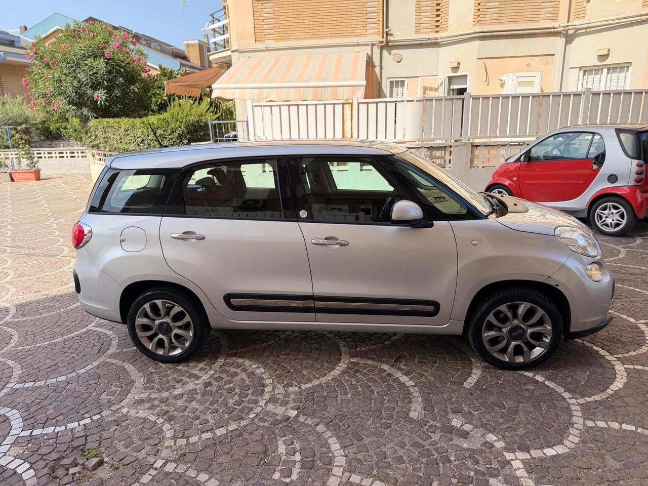 Fiat 500L 0.9 TwinAir Turbo Natural Power Mirror