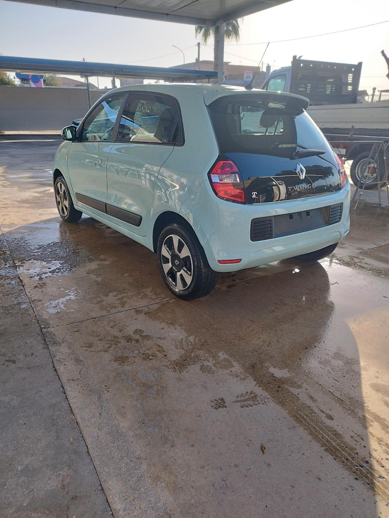 Renault Twingo 1.0 SCe Live
