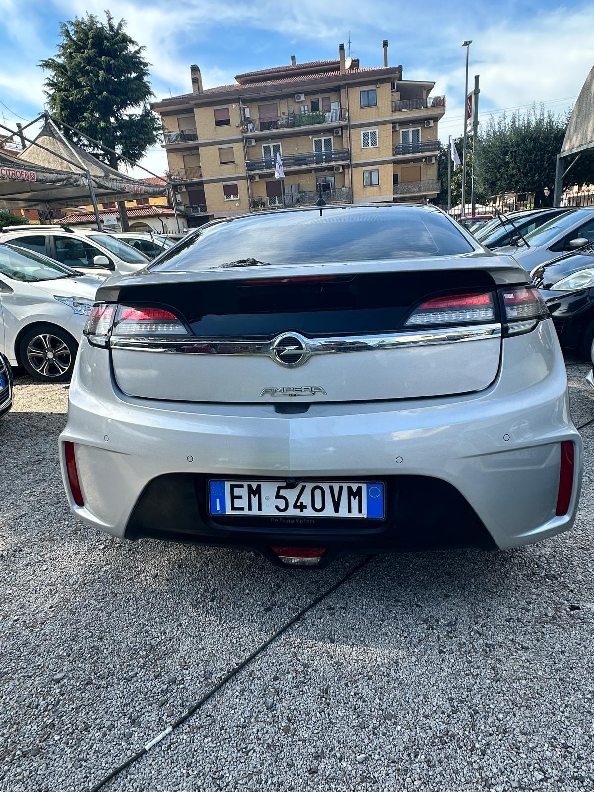 Opel Ampera 1.4 Benzina Range Ibrida plug in Autonomia totale 550 km FULL OPTIONAL