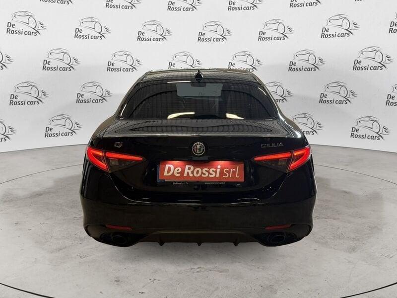 Alfa Romeo Giulia 2.2 Turbodiesel 210 CV AT8 AWD Q4 Veloce