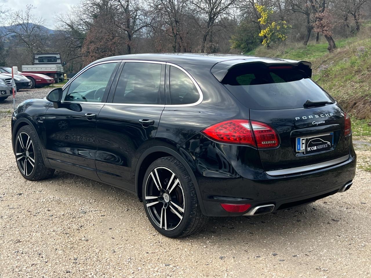 Porsche Cayenne 3.0 Diesel FULL OPTIONAL PERMUTE RATE GARANZIA