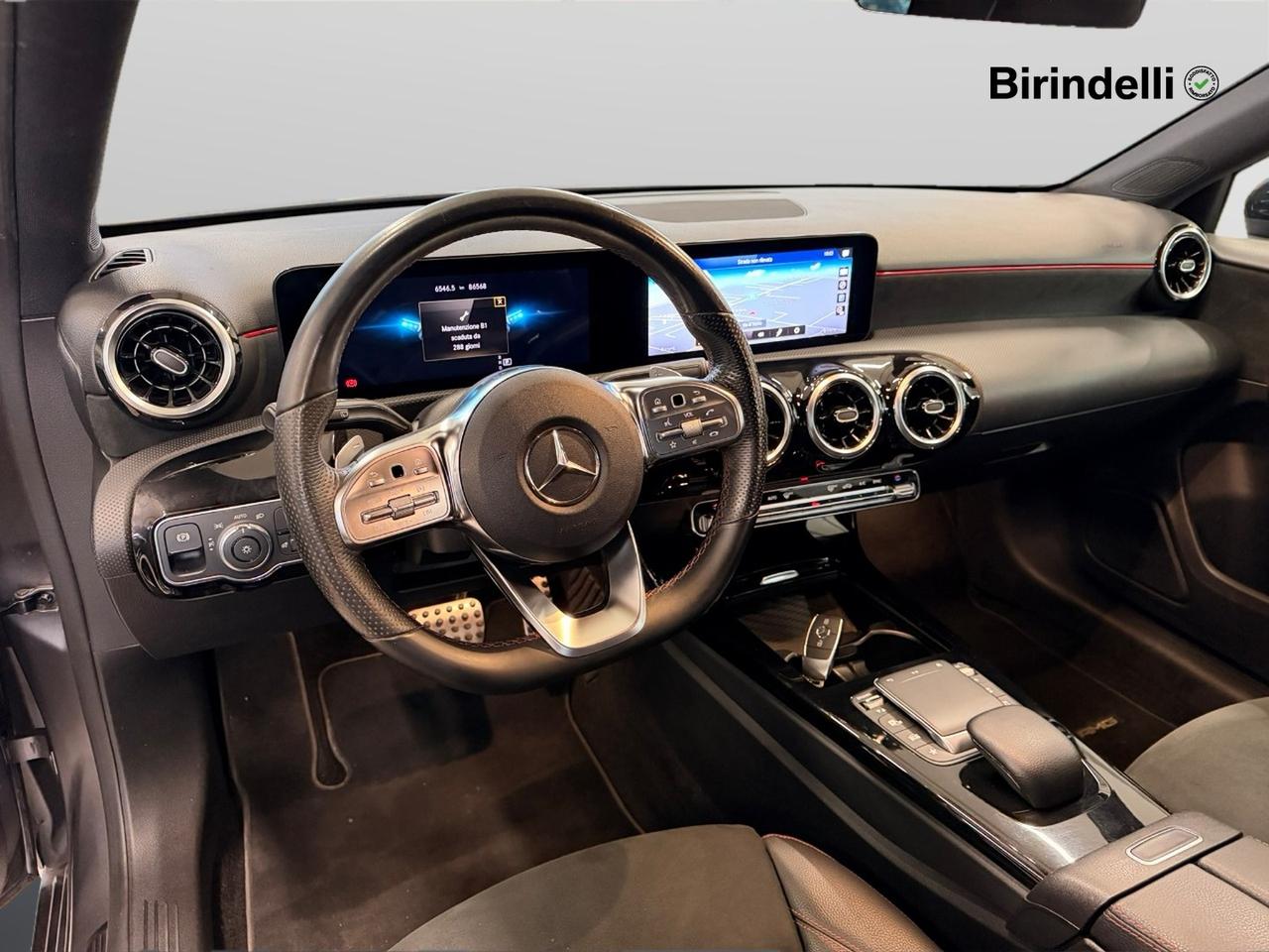 Mercedes-Benz Classe A (W177) - A 180 Automatic Premium