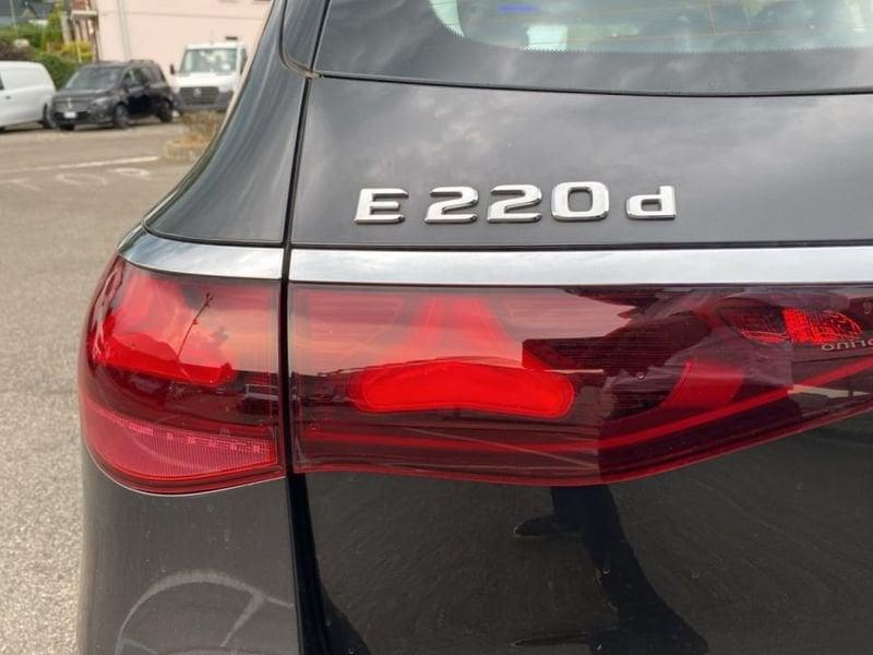Mercedes-Benz Classe E E SW 220 D ADVANCED AUTO