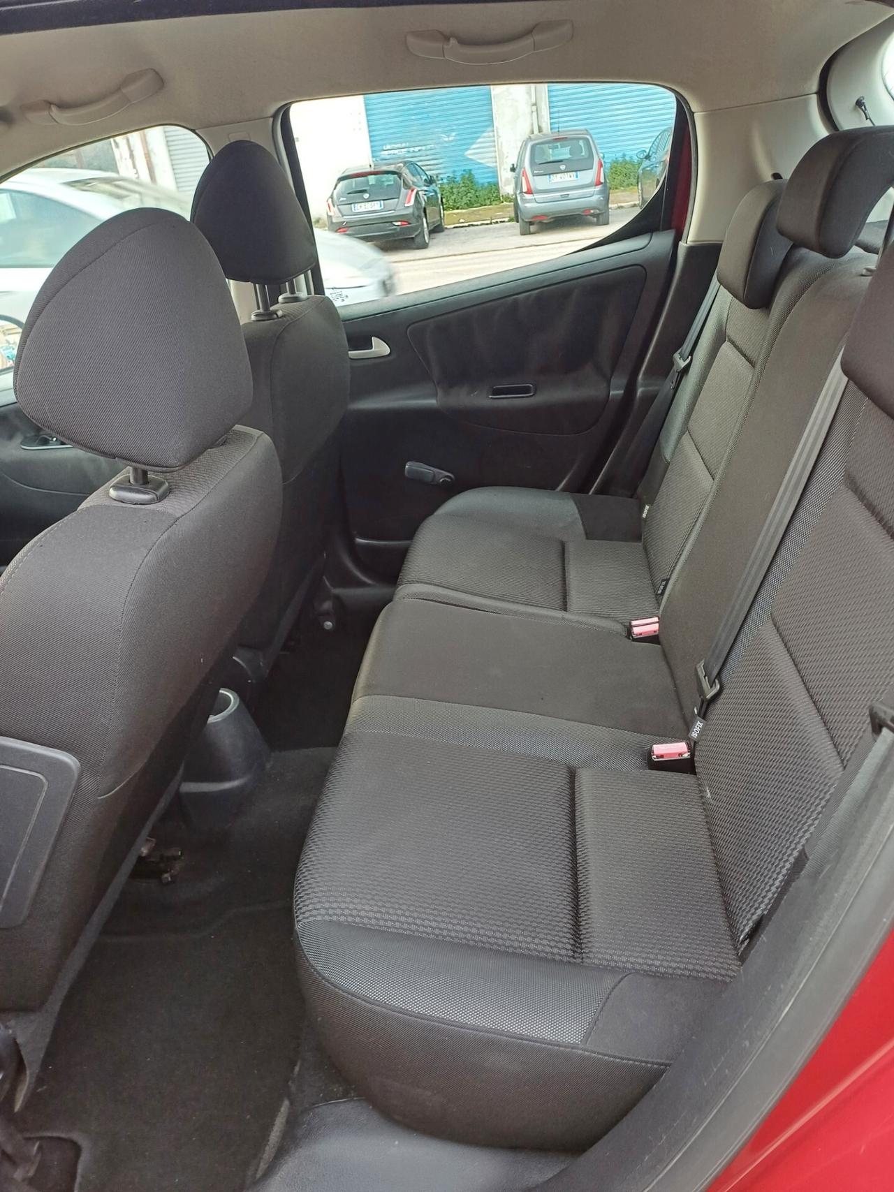 Peugeot 207 1.4 HDi 70CV 3p. Energie Sport