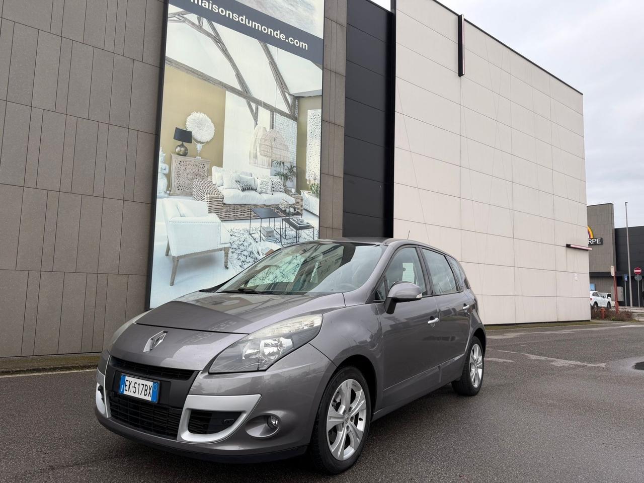 Renault Scenic Scénic X-Mod 1.5 dCi 110CV Luxe
