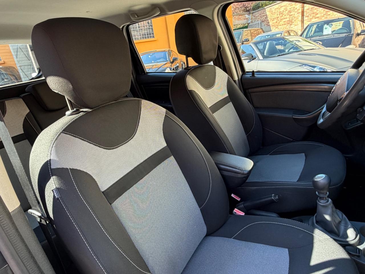 Dacia Duster 1.5 dCi 110CV S&S 4x2 Serie Speciale Lauréate Family