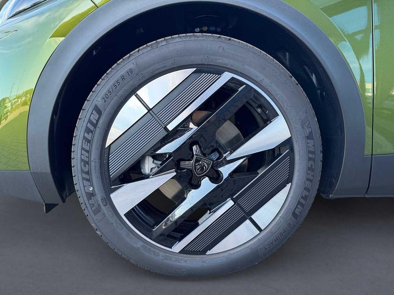 Peugeot 408 NUOVA HYBRID GT EXCLUSIVE 145 CV