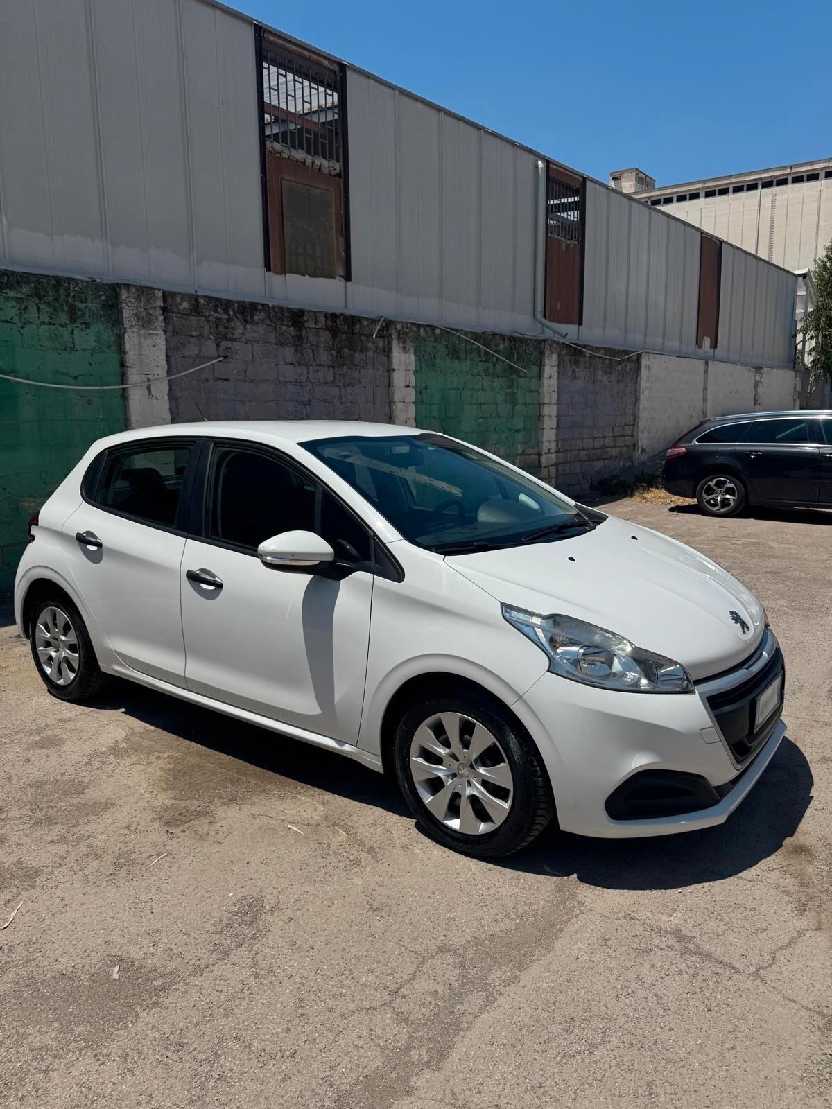 Peugeot 208 I Serie PureTech 68 5P Active
