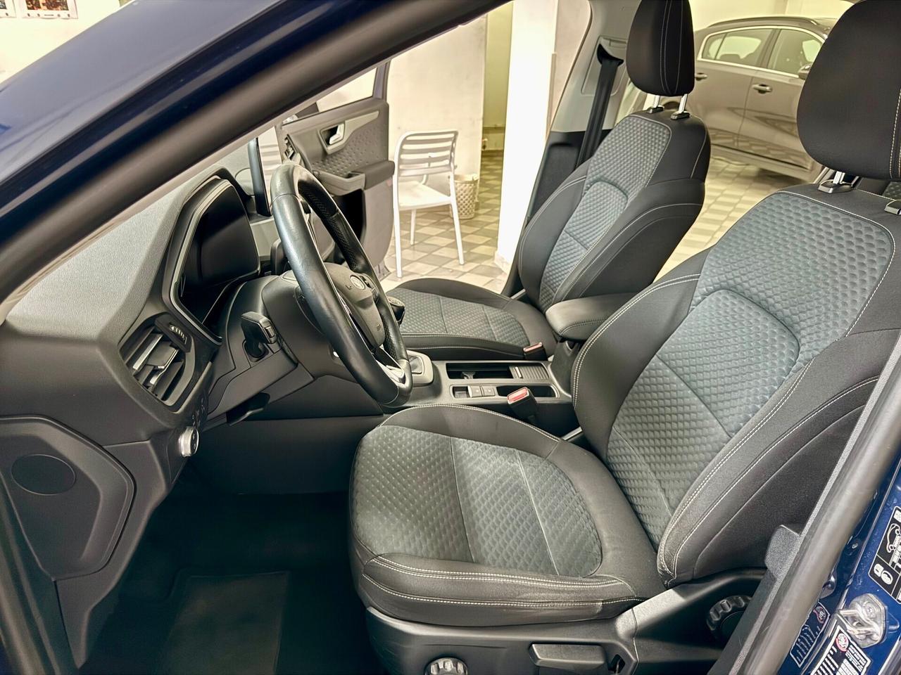 Ford Kuga 2.0 EcoBlue Hybrid 150 CV 2WD Connect