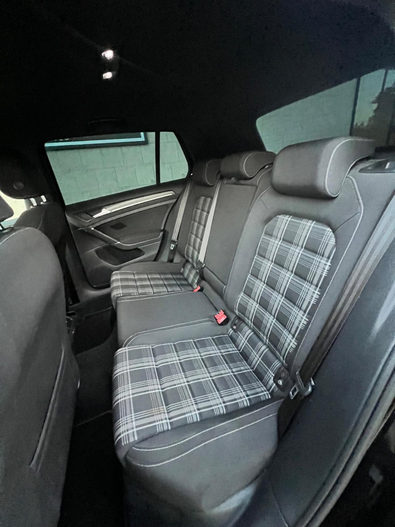 Volkswagen Golf GTD 2.0 TDI DSG 5p. BlueMotion Technology