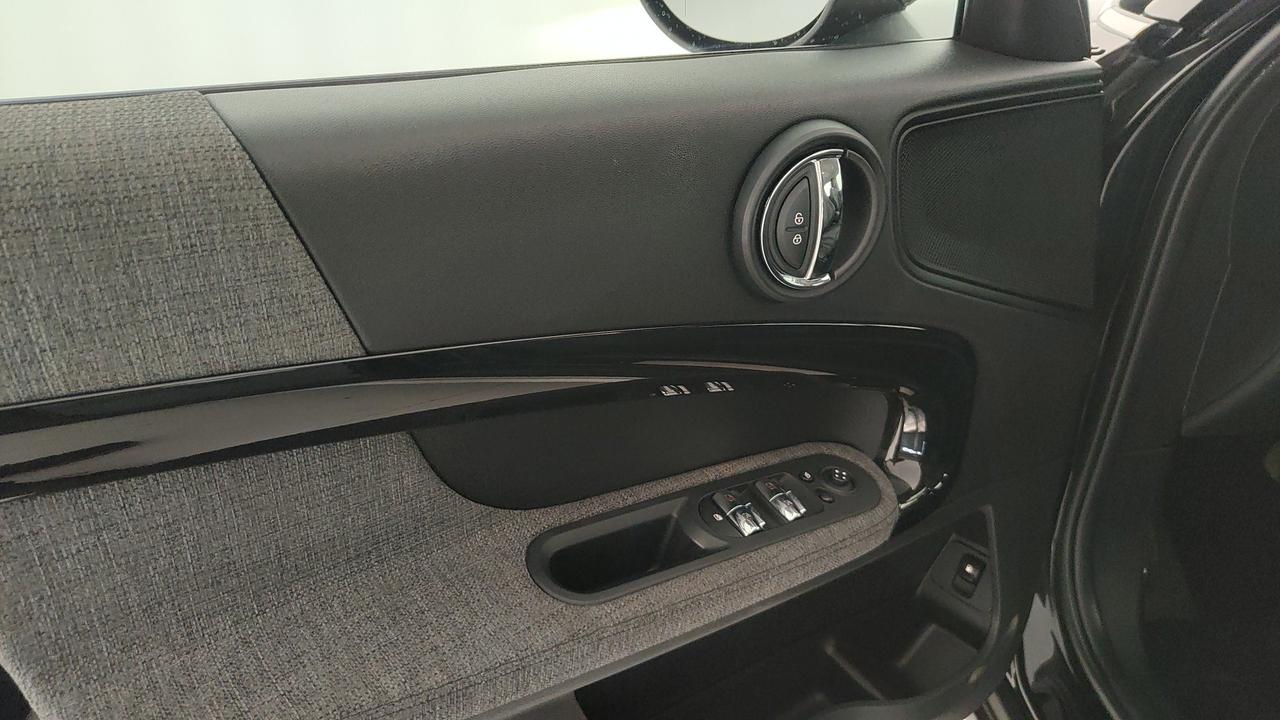 MINI Mini Countryman F60 2020 - Mini Countryman 1.5 Cooper SE Business all4 auto