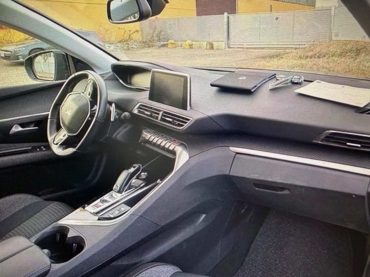 Peugeot 3008 BlueHDi 130 S&S Allure Pack