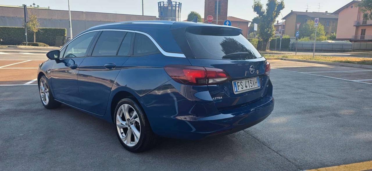 Opel Astra 1.6 CDTi 110CV Start&Stop Sports Tourer Innovation
