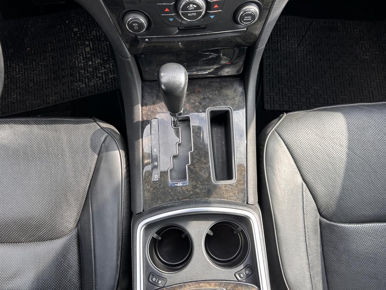 Lancia Thema 3.0 V6 mjt II Platinum 239cv auto