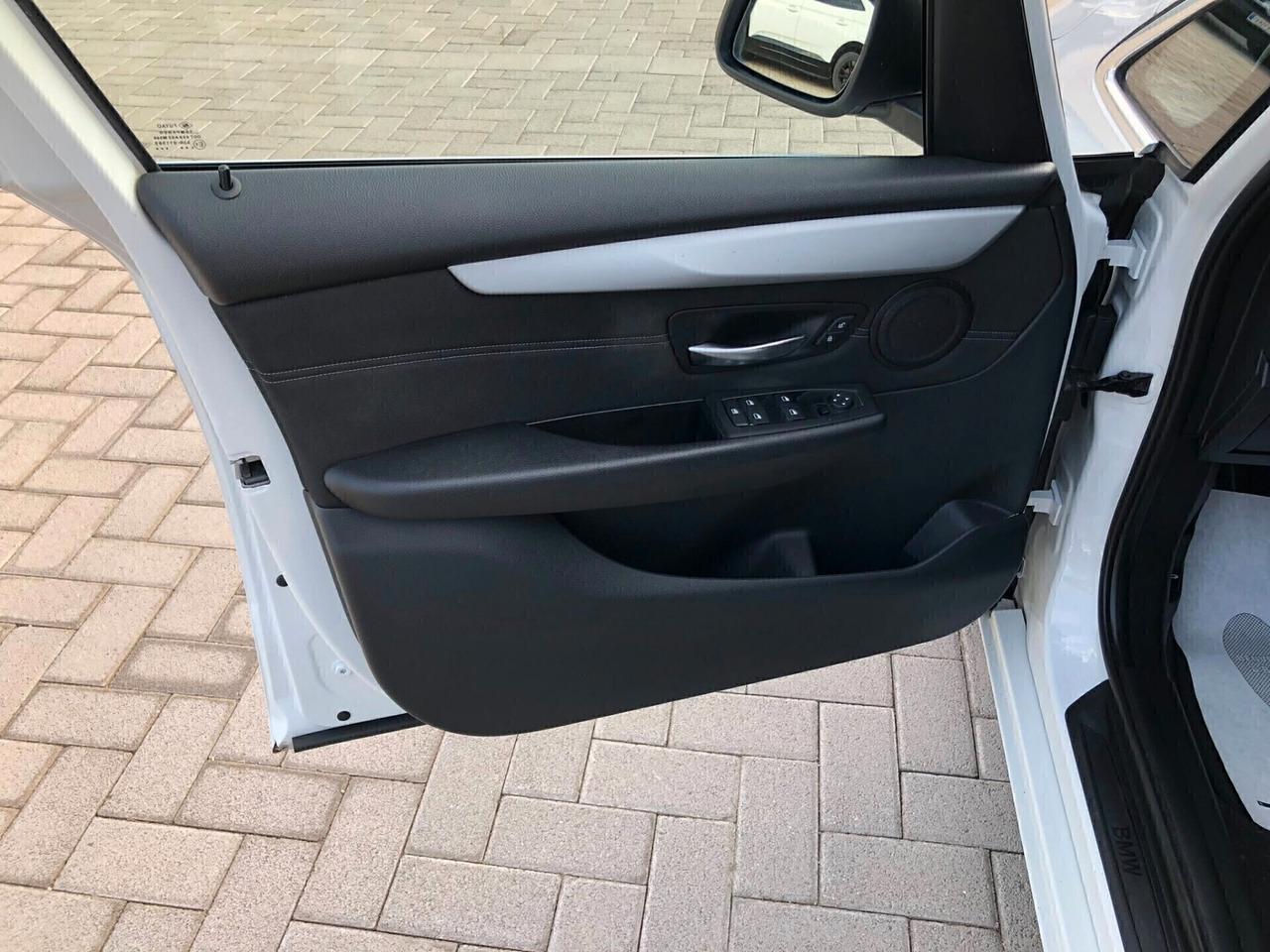 Bmw 216d Active Tourer Advantage 2017