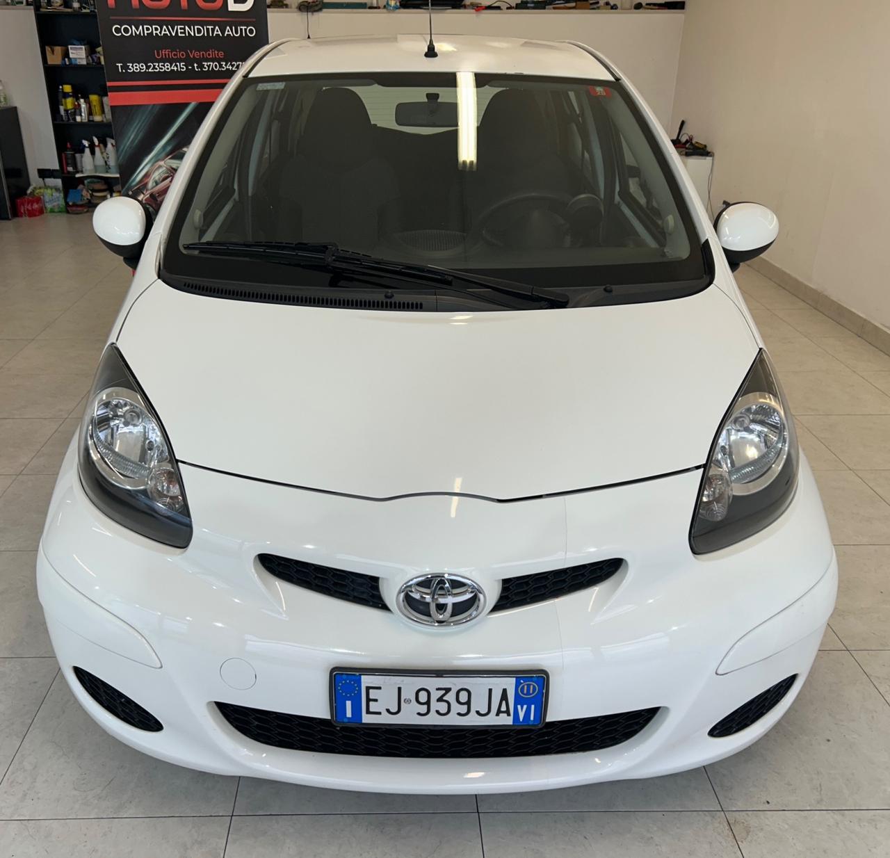 Toyota Aygo 1.0 benzina 50kw cambio automatico