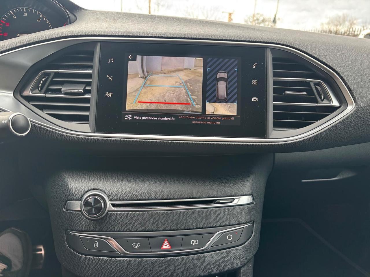 Peugeot 308 BlueHDi 130 S&S EAT8 SW Tech Edition 02/2020