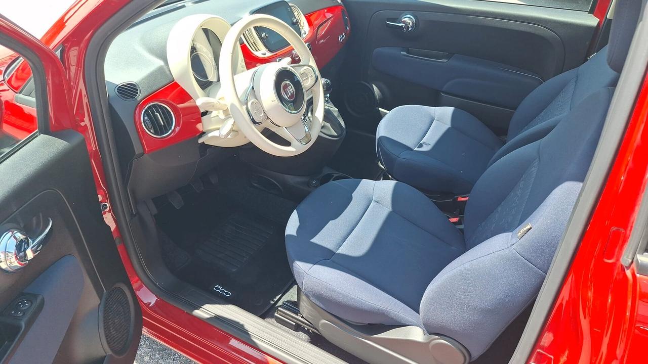 Fiat 500 C 1.0 Hybrid Red SOLI 32.000 KM!!!