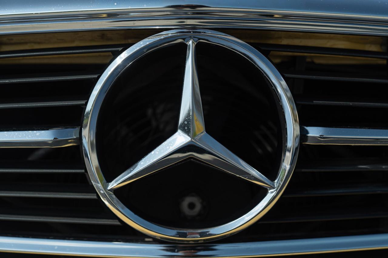 1977 MERCEDES-BENZ SL 450 MER00367