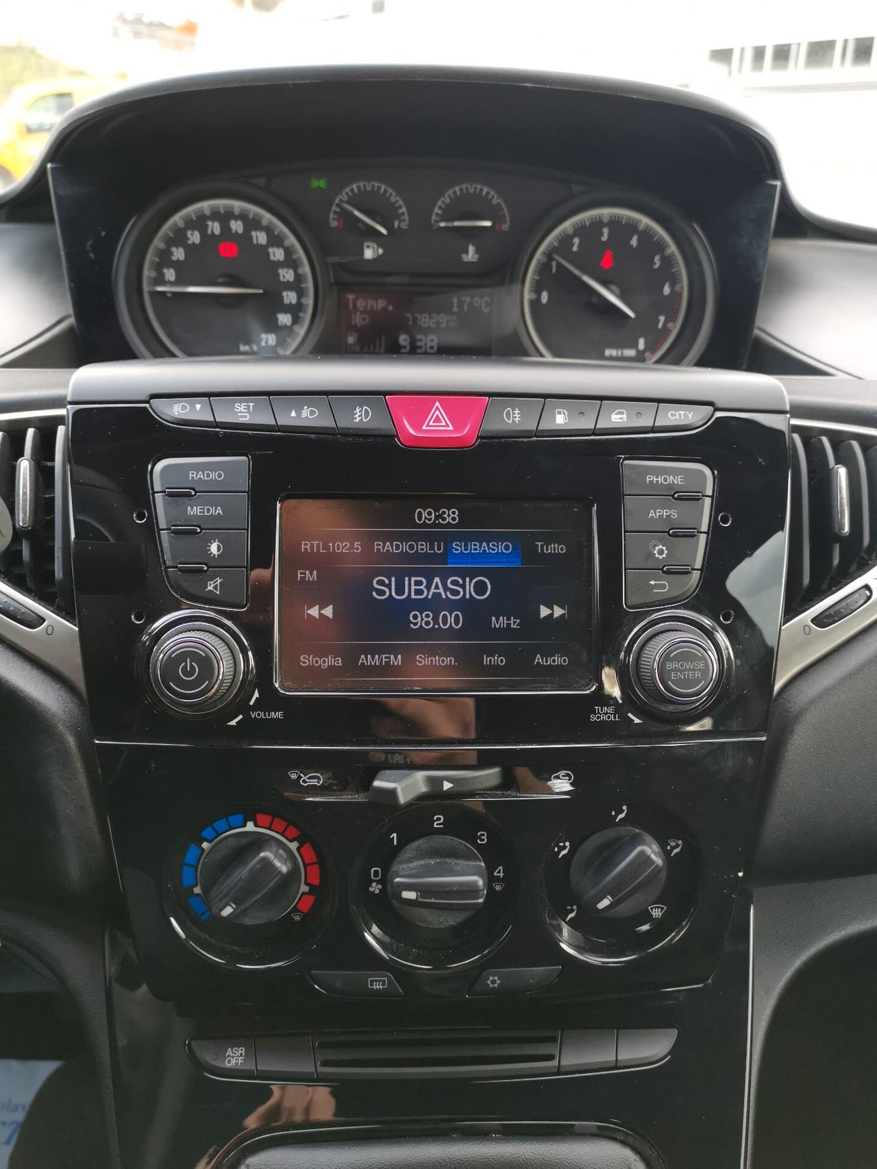 Lancia Ypsilon 0.9 TwinAir 85 CV 5 porte Metano Ecochic Gold