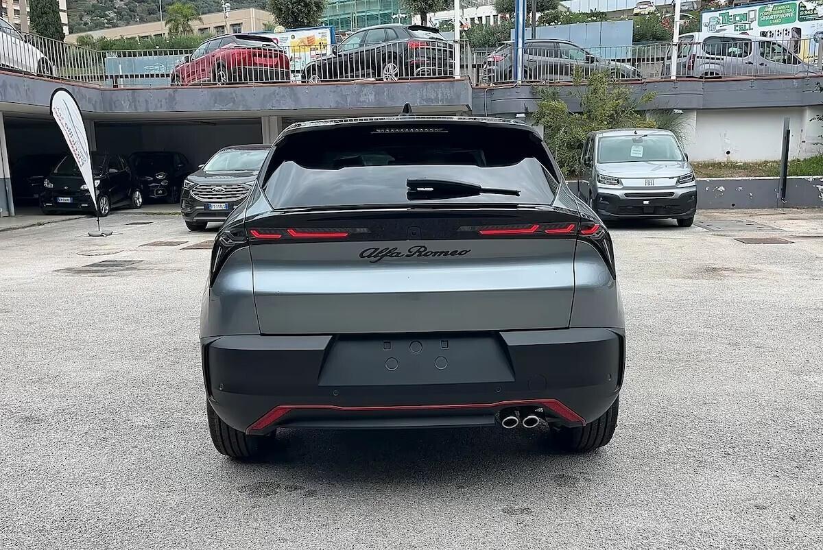 Alfa Romeo Junior 1.2 145 CV Hybrid eDCT6 KM0