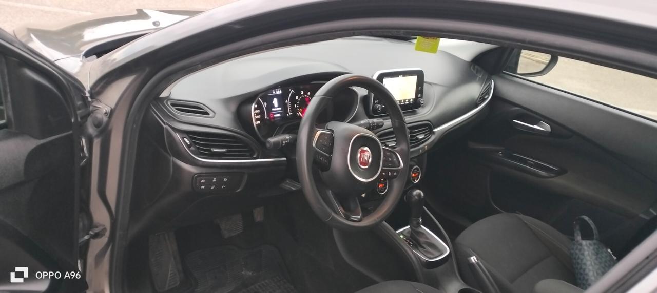 Fiat Tipo 1.6 Mjt S&S DCT SW Lounge