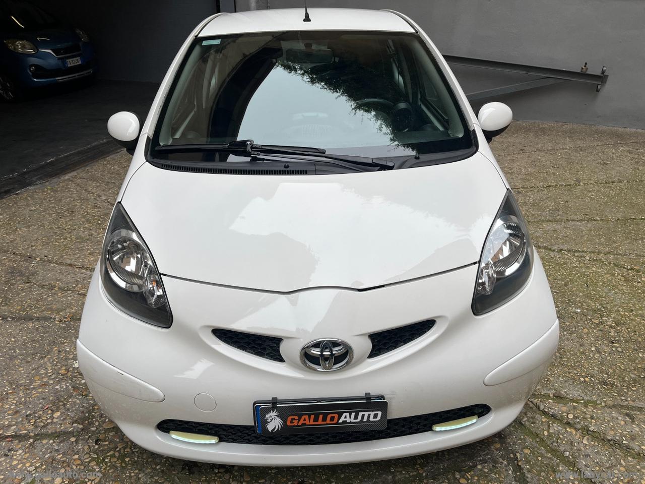 TOYOTA Aygo 1.0 12V VVT-i 5p. Cool Soda Conn.