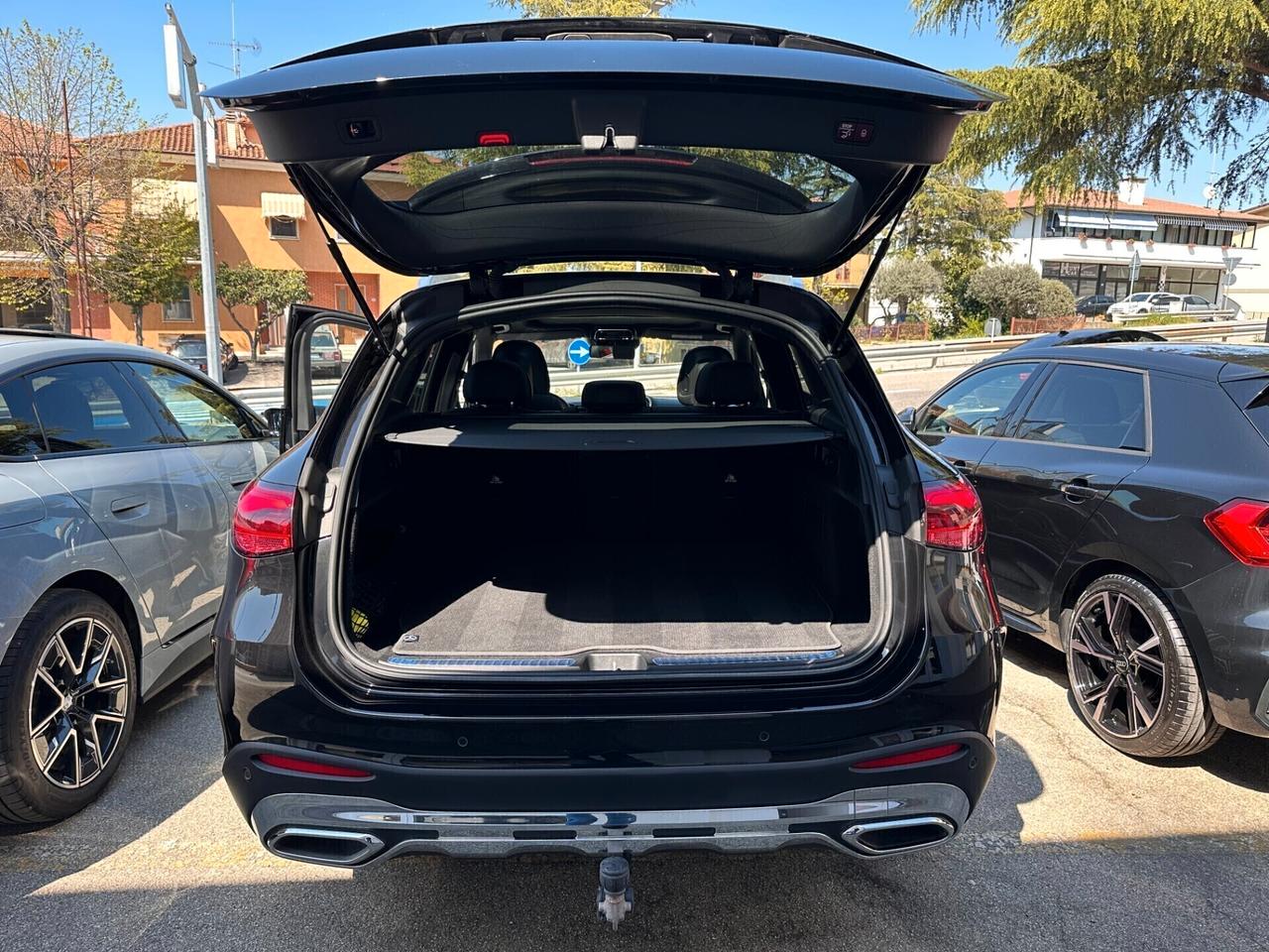 Mercedes-benz GLC 220 d 4M. Mild Hybrid AMG Premium PANORAMA - DIGITAL LED - CAMERA 360°