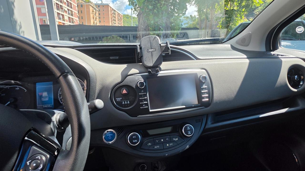 Toyota Yaris 1.5 Hybrid 5 porte Active