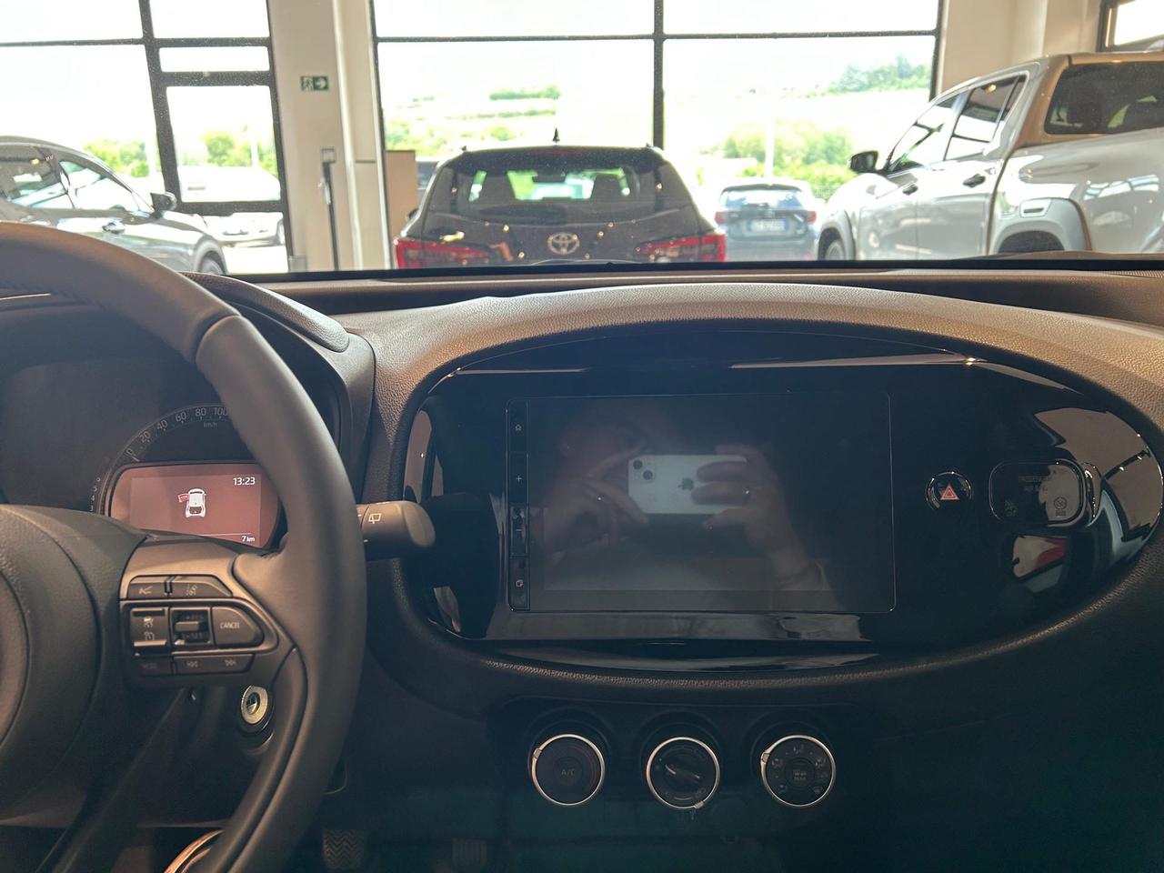 Toyota Aygo X 1.0 Active 72cv