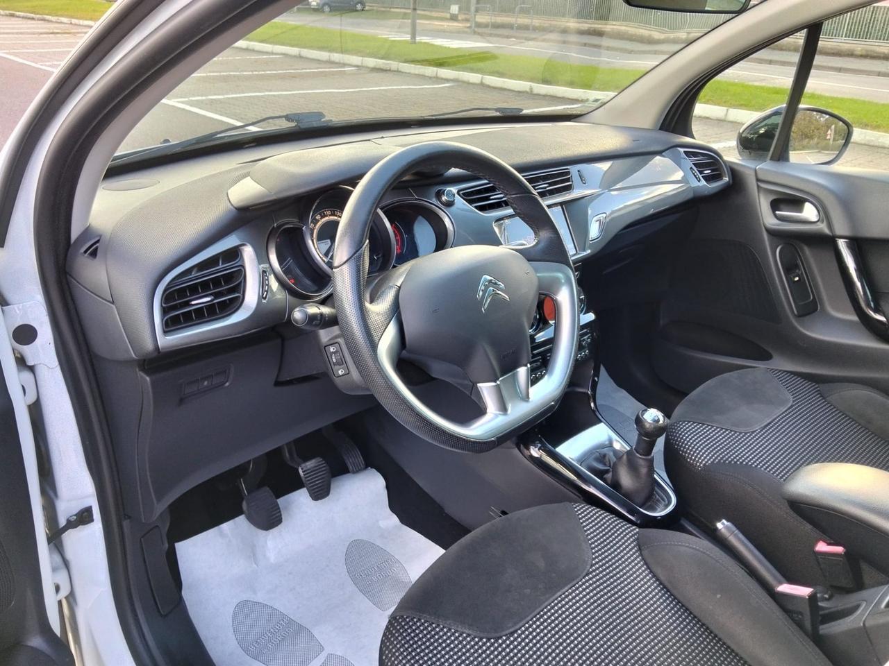 Citroen C3 1.2 VTi 82Cv*Clima*Cruise*Aux*Neopatentati