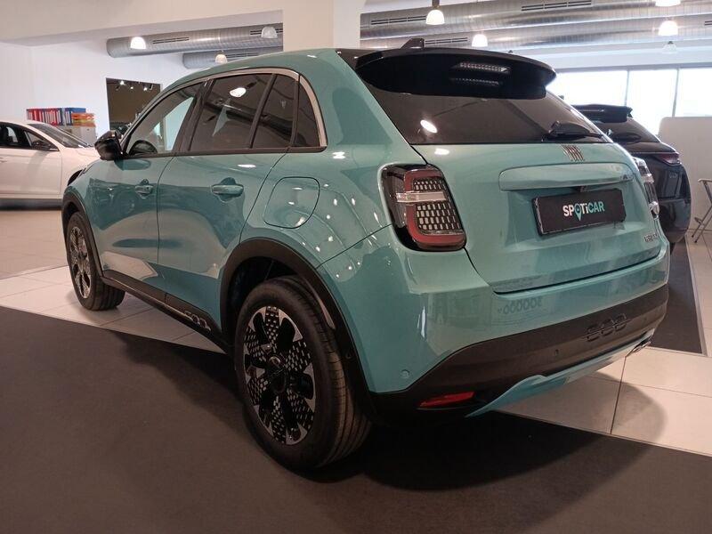 FIAT 600 1.2 Hybrid 110cv La Prima II